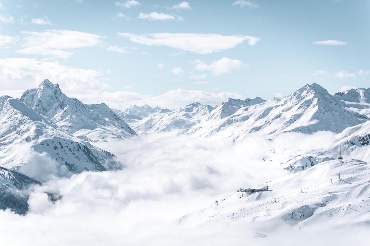 Quality Hosts Arlberg - Afoch Fei - Das Landhaus 圣安东阿尔贝格 外观 照片
